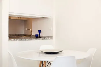 Urban Living Alcazabilla * Малага
