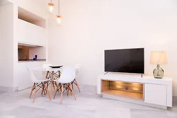Urban Living Alcazabilla